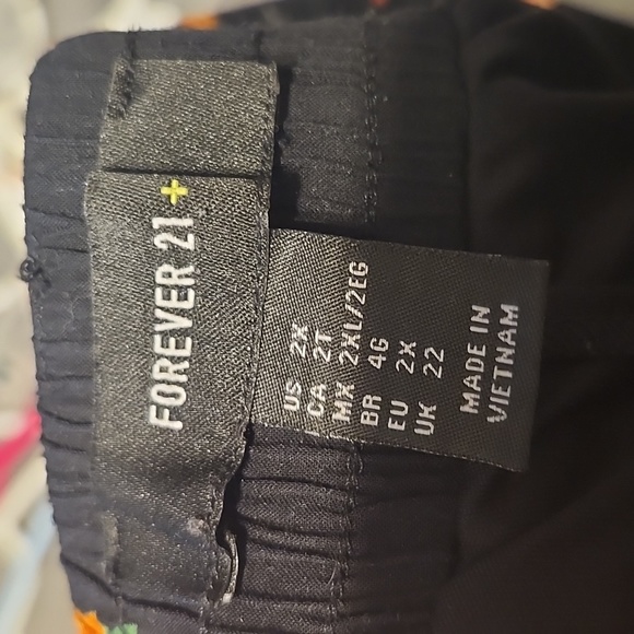 Plus Skort - Picture 5 of 8